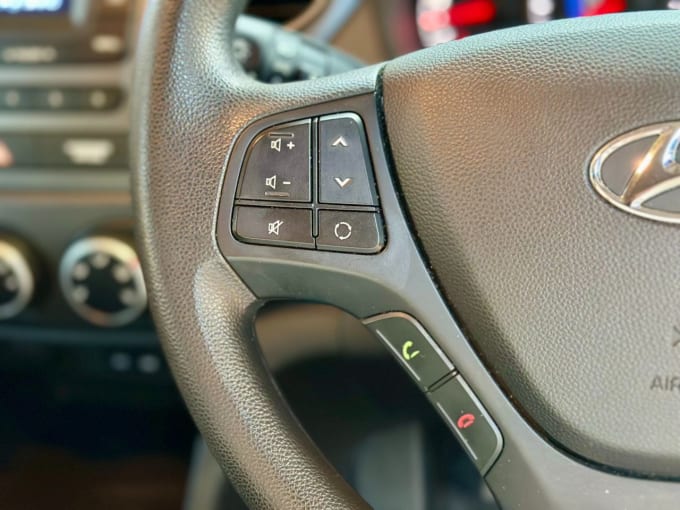 2025 Hyundai I10