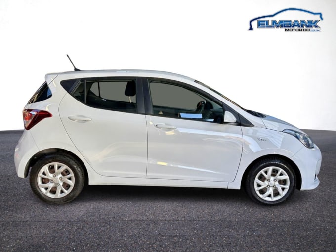 2025 Hyundai I10