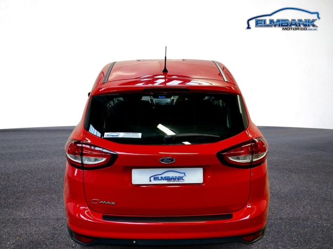 2025 Ford C-max