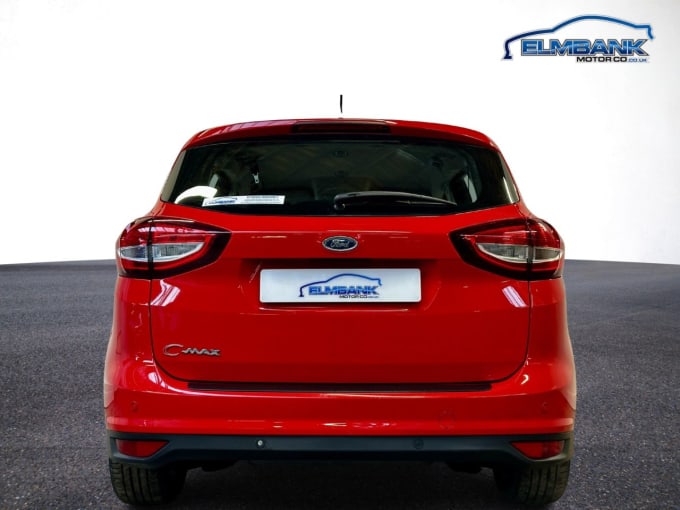 2025 Ford C-max