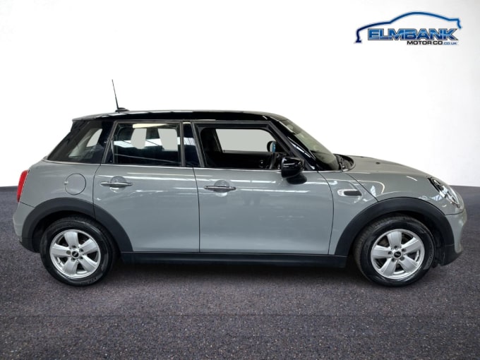 2025 Mini Hatch