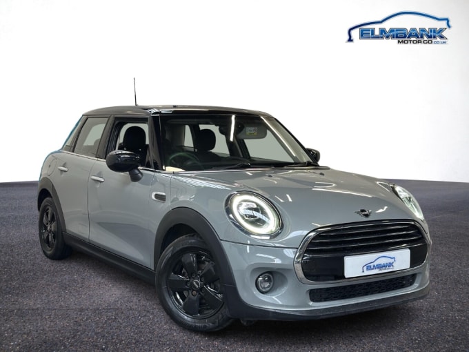 2025 Mini Hatch