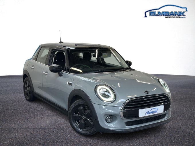 2025 Mini Hatch