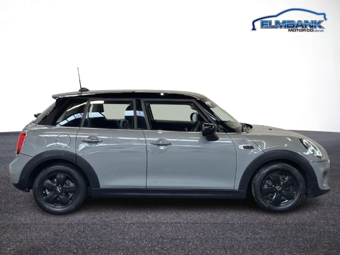 2025 Mini Hatch