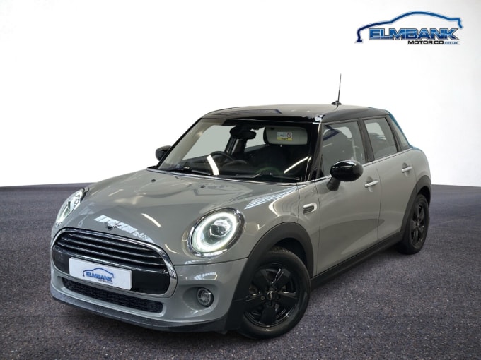 2025 Mini Hatch