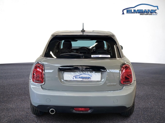 2025 Mini Hatch