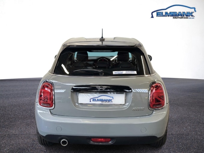 2025 Mini Hatch