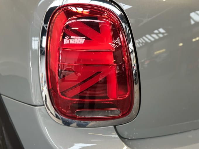 2025 Mini Hatch