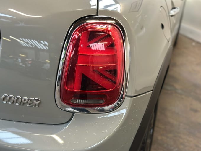 2025 Mini Hatch