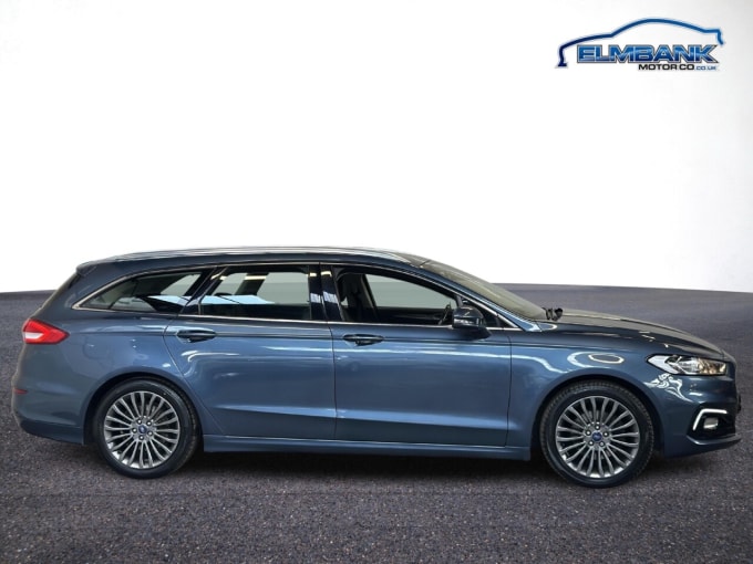2025 Ford Mondeo