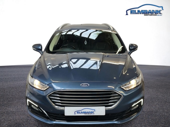 2025 Ford Mondeo