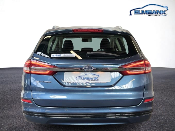 2025 Ford Mondeo