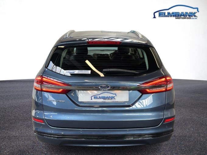 2025 Ford Mondeo