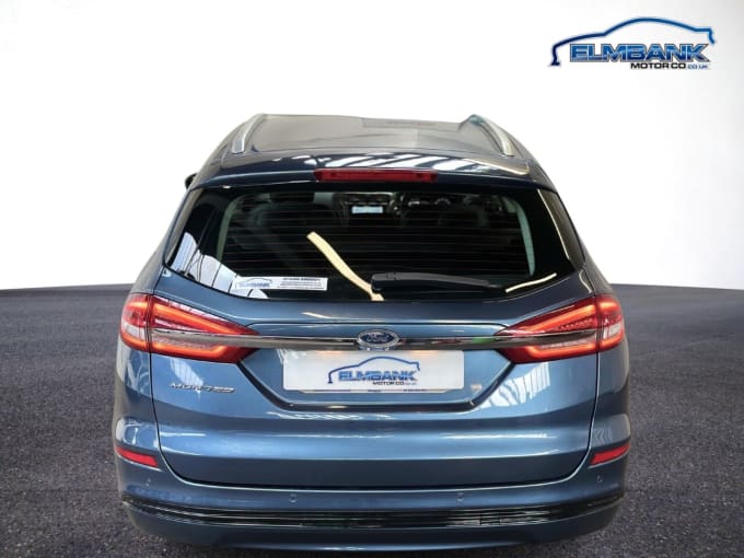 2025 Ford Mondeo