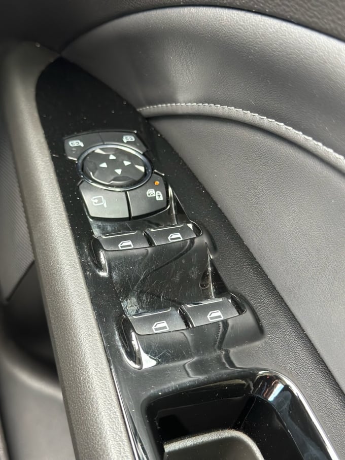 2025 Ford Mondeo