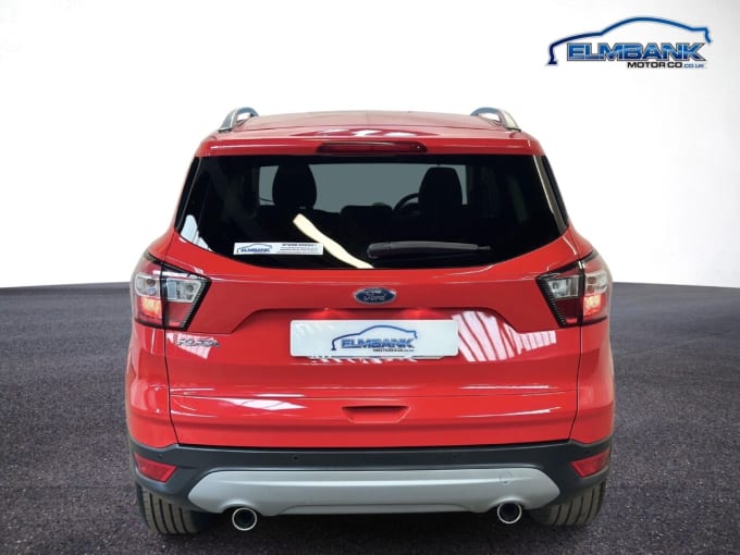 2025 Ford Kuga