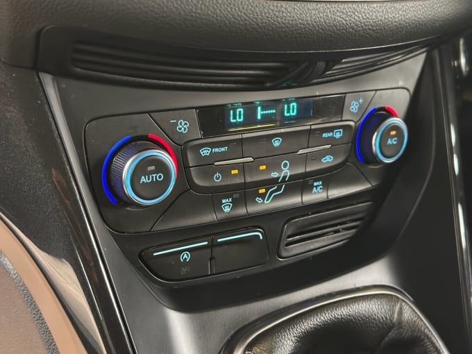 2025 Ford Kuga