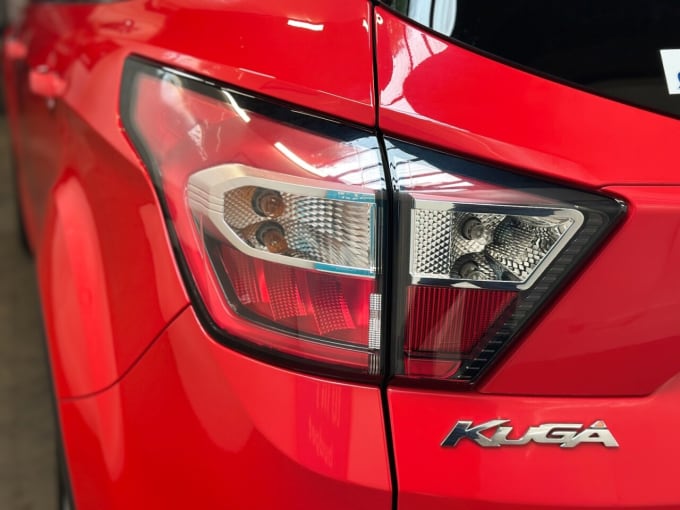 2025 Ford Kuga