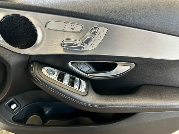 2025 Mercedes-benz C-class