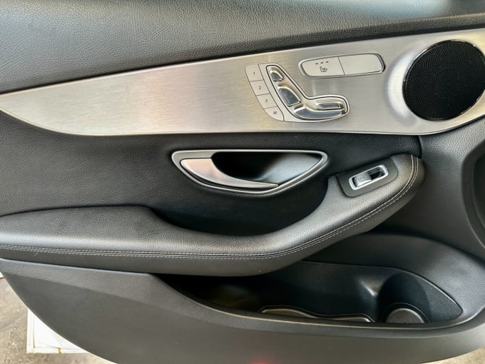 2025 Mercedes-benz C-class