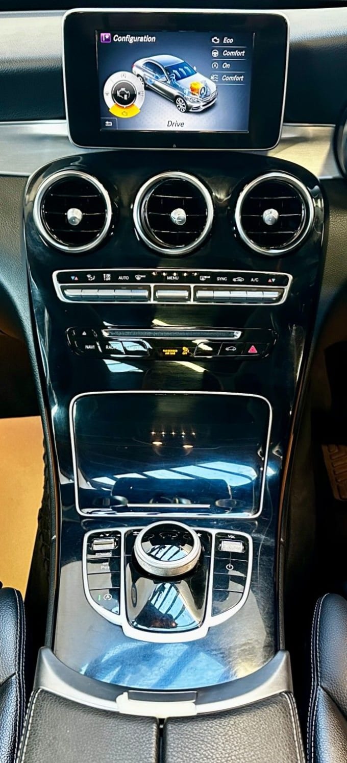 2025 Mercedes-benz C-class