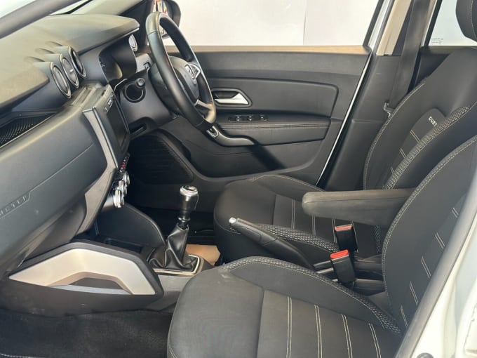 2025 Dacia Duster