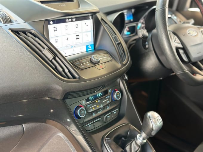 2025 Ford Kuga