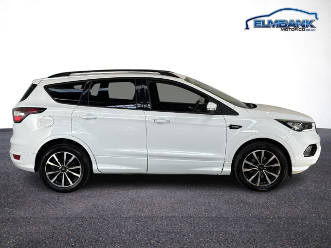 2025 Ford Kuga