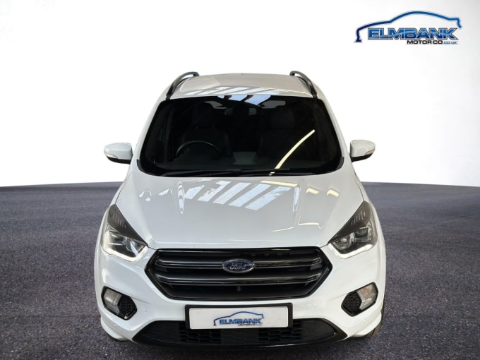 2025 Ford Kuga