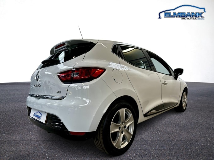 2025 Renault Clio