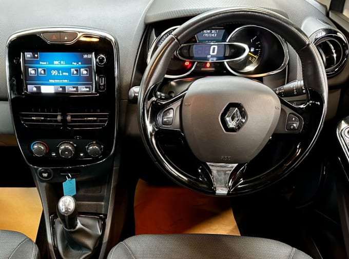 2025 Renault Clio