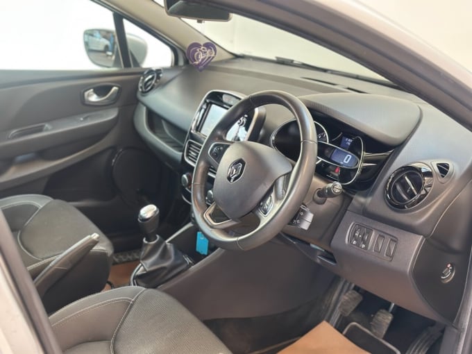 2025 Renault Clio