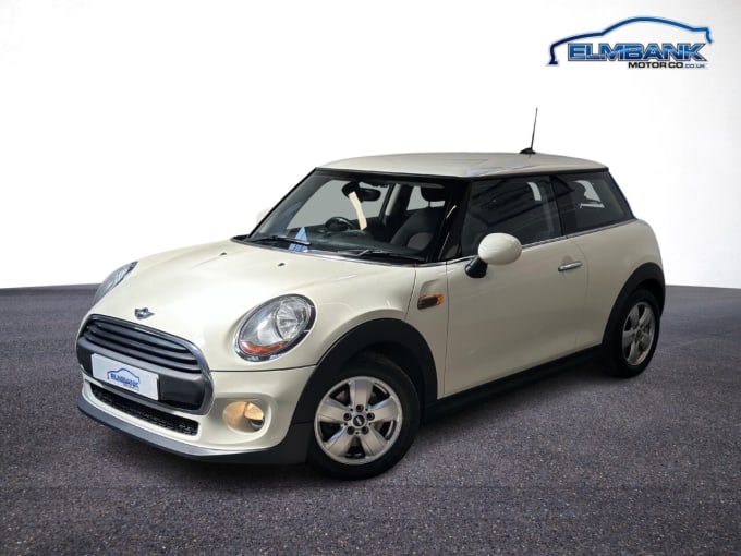 2025 Mini Hatch