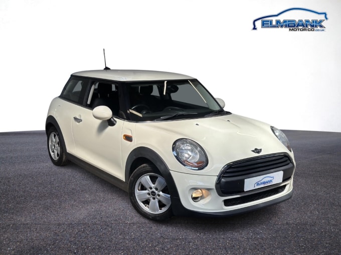 2025 Mini Hatch