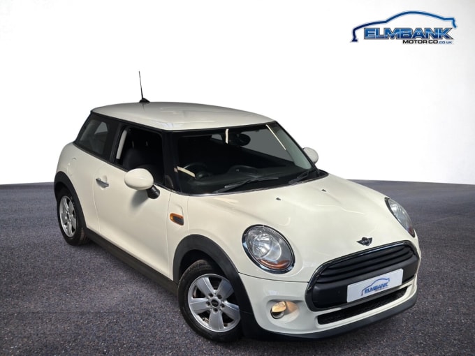 2025 Mini Hatch
