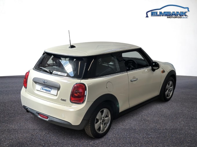 2025 Mini Hatch