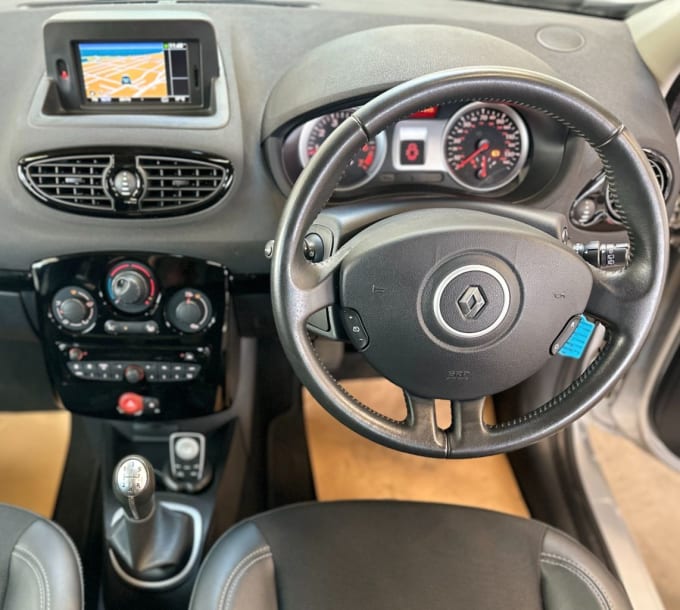 2025 Renault Clio