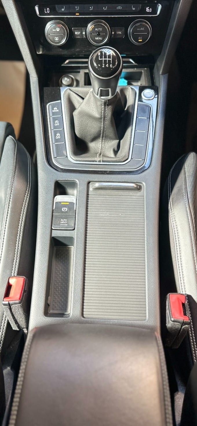 2025 Volkswagen Passat