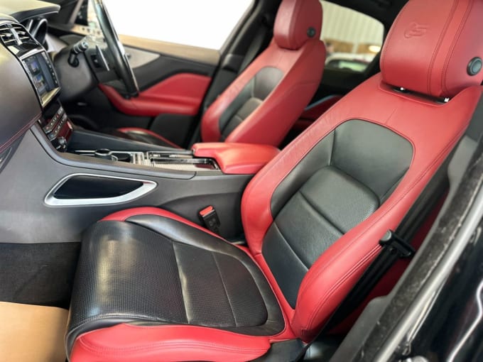 2025 Jaguar F-pace