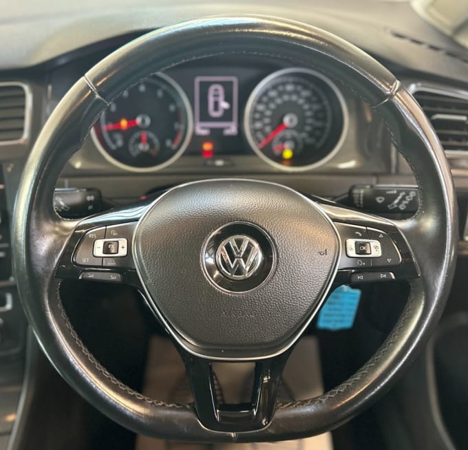 2025 Volkswagen Golf