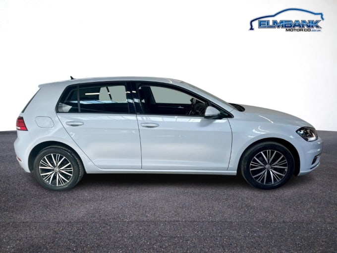 2025 Volkswagen Golf