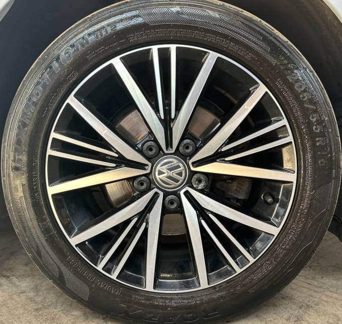2025 Volkswagen Golf