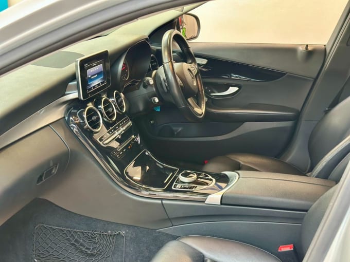 2025 Mercedes-benz C-class