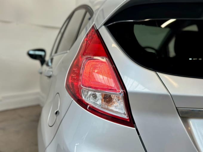 2025 Ford Fiesta