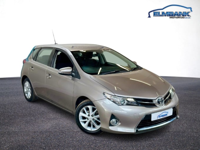 2025 Toyota Auris