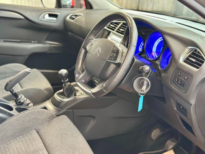 2025 Citroen C4