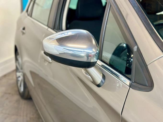 2025 Citroen C4