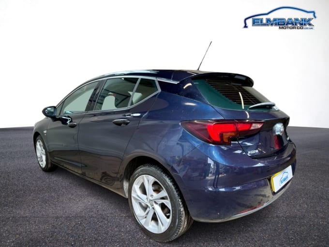 2018 Vauxhall Astra