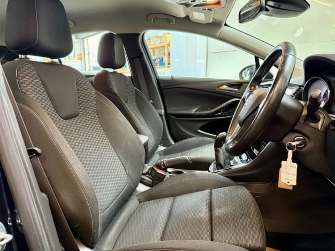 2018 Vauxhall Astra