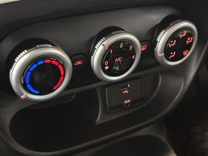 2025 Fiat 500l
